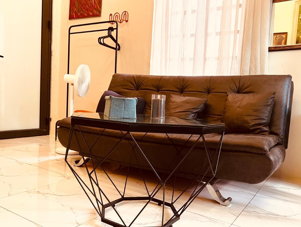 The First Ba Trieu Ha Noi Bed and Breakfast Hanoi Eksteriør billede
